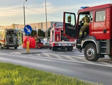 Poważny wypadek na skrzyżowaniu Pułtuskiej i Graficznej. Ranne dziecko (FOTO)